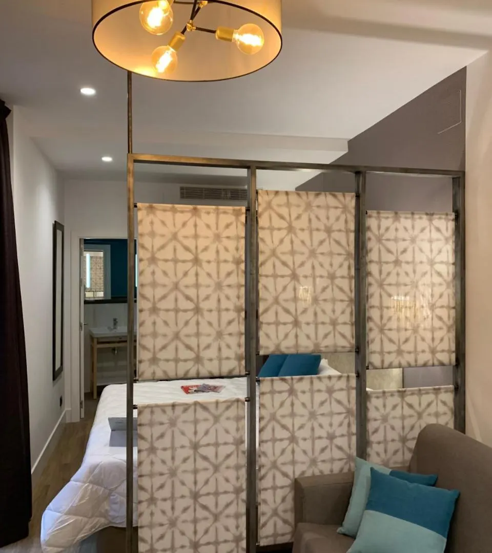 Apartamentos Behap Sevilla Centro Historico 0*, Севилья